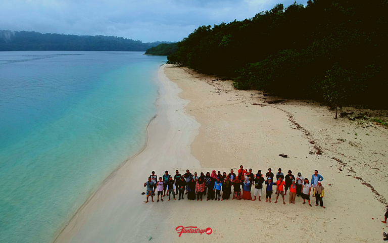 Paket Open Trip Wisata Pulau Peucang Ujung Kulon 2021