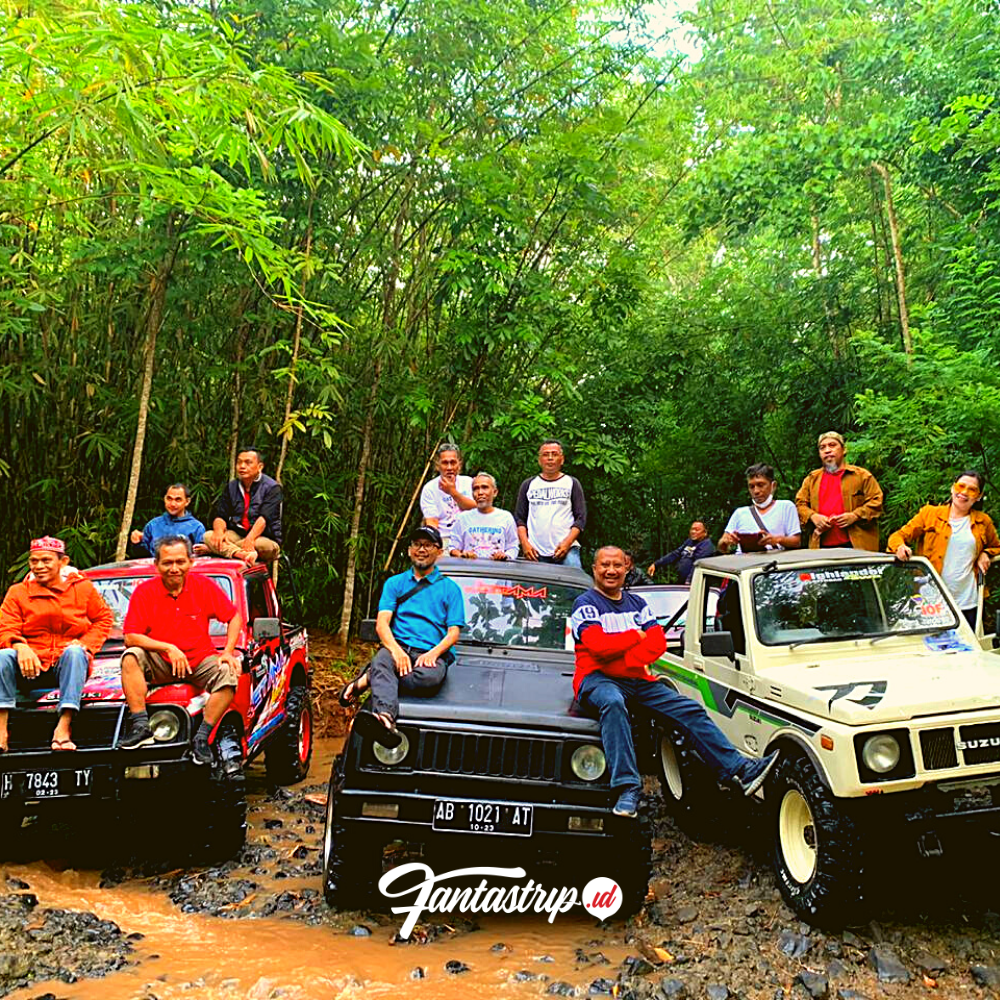 paket-jeep-wisata-hutan-pinus-mangunan-jogja