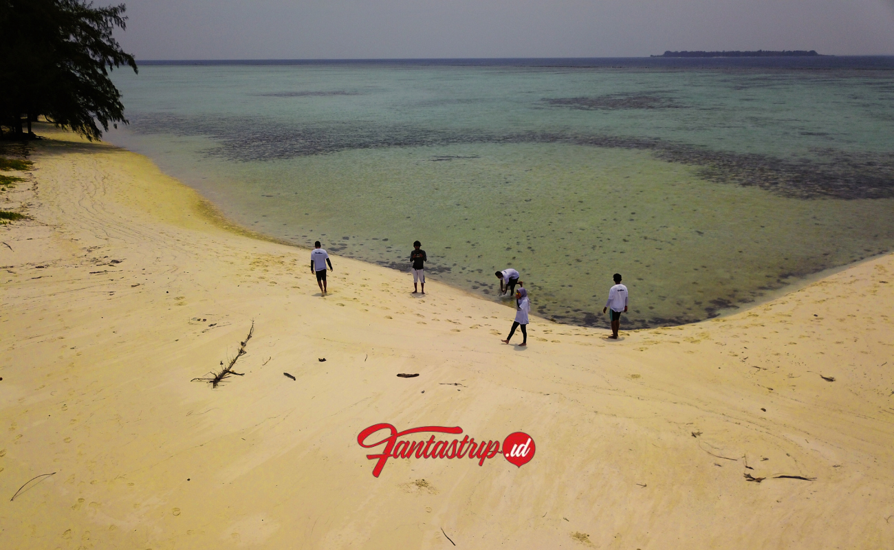 paket-wisata-open-trip-private-trip-pulau-karimunjawa